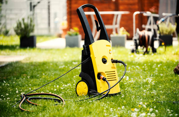 Best Patio and Deck Pressure Washing  in Pinellas Park, FL